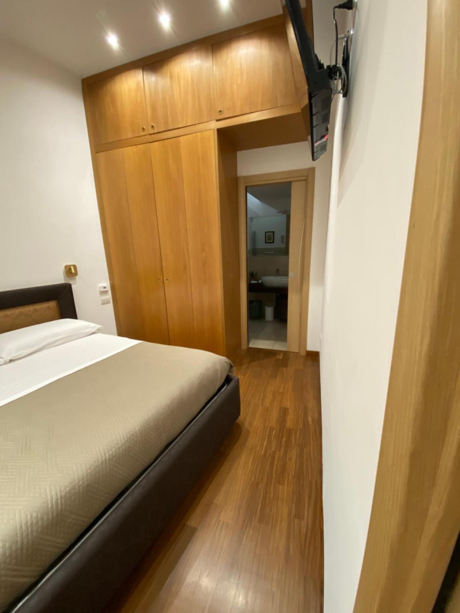 Interno Otto